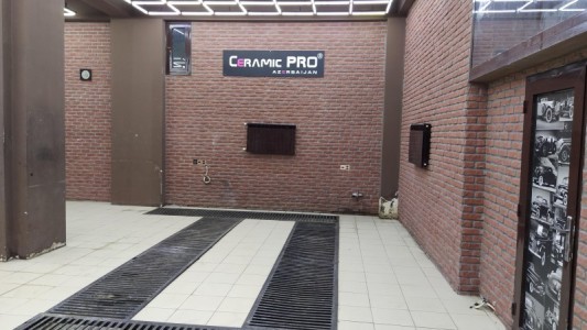 150 Sqm ofis