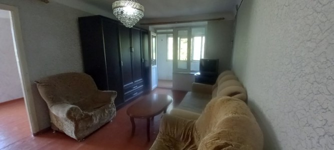 2 otaqlı köhnə tikili
