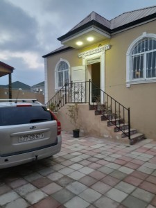 2 sqft həyət / bağ evi