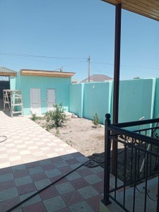 3 sqft həyət / bağ evi
