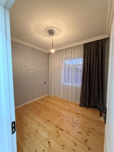 1 sqft həyət / bağ evi