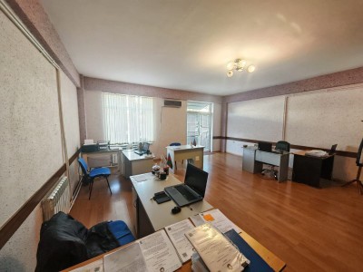65 m² ofis