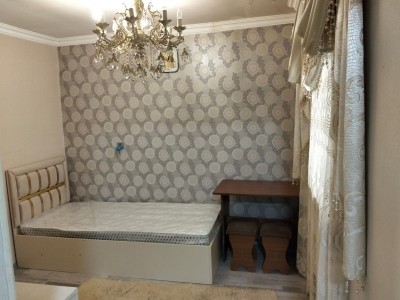 1 sot həyət / bağ evi