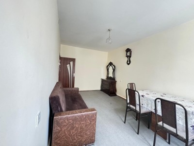 2 otaqlı köhnə tikili