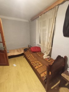 2 otaqlı köhnə tikili
