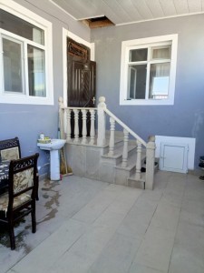 2 sqft həyət / bağ evi