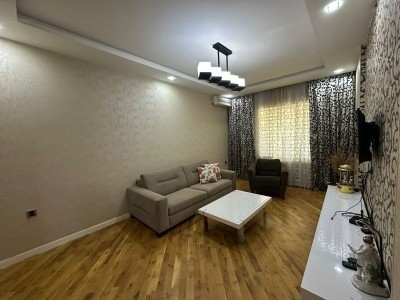 3 otaqlı köhnə tikili