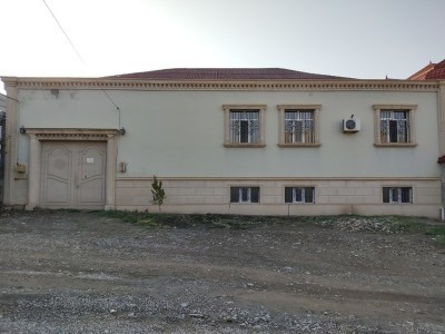 5 sqft həyət / bağ evi