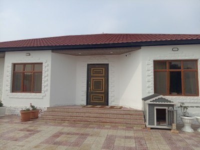 300 m² obyekt