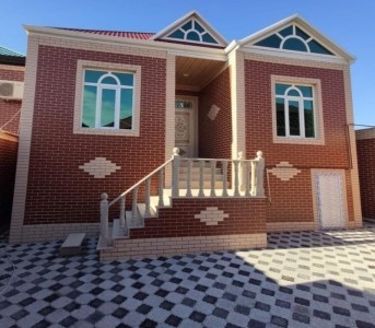 2 sqft həyət / bağ evi