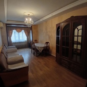 2 otaqlı köhnə tikili