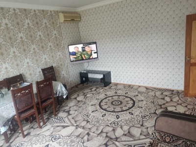 4 sqft həyət / bağ evi