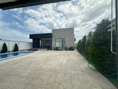 4 sot həyət / bağ evi