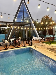 3 sqft həyət / bağ evi