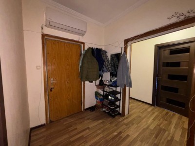 3 otaqlı köhnə tikili