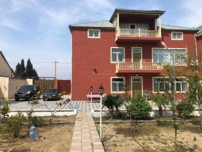 25 sot həyət / bağ evi