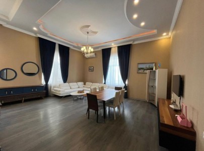 9 sot həyət / bağ evi