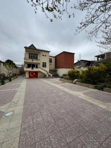 20 sot həyət / bağ evi