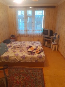 1 otaqlı köhnə tikili
