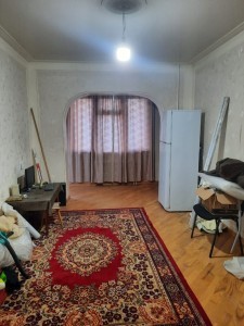 3 otaqlı köhnə tikili