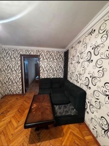 3 otaqlı köhnə tikili