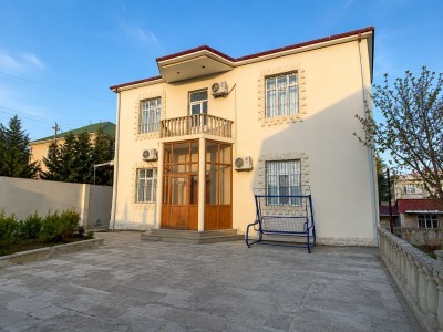 6 sqft həyət / bağ evi
