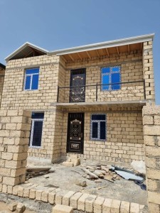 2 sqft həyət / bağ evi