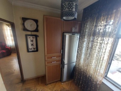 1 otaqlı köhnə tikili