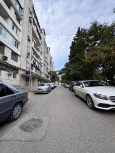 3 otaqlı köhnə tikili