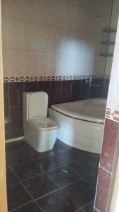3 sot həyət / bağ evi