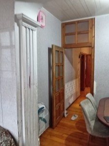 3 otaqlı köhnə tikili