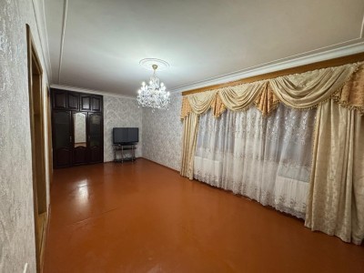 3 otaqlı köhnə tikili