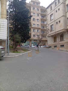 1 otaqlı köhnə tikili