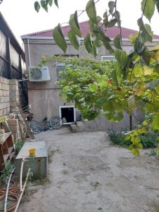 2 sot həyət / bağ evi