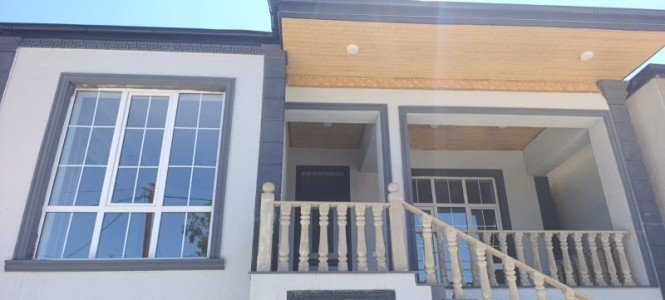 2 sqft həyət / bağ evi