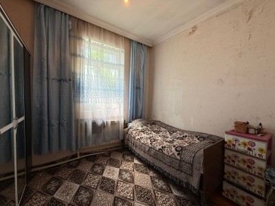 1 sqft həyət / bağ evi