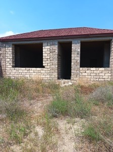 2 sqft həyət / bağ evi