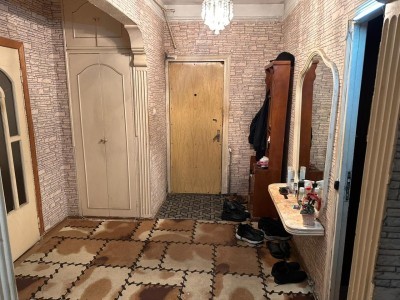 3 otaqlı köhnə tikili