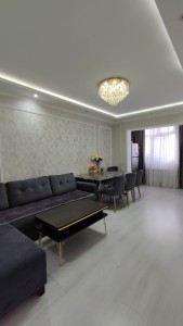 6 otaqlı yeni tikili