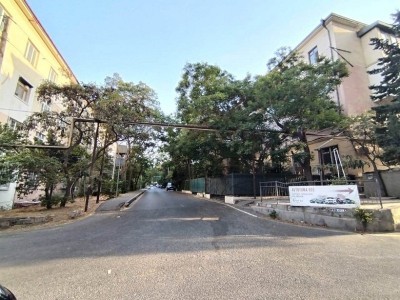 5 otaqlı köhnə tikili