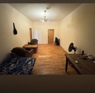 2 otaqlı köhnə tikili