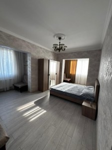 1 otaqlı köhnə tikili