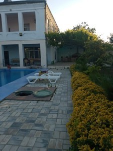 10 sot həyət / bağ evi