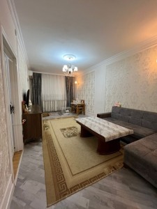 2 otaqlı köhnə tikili