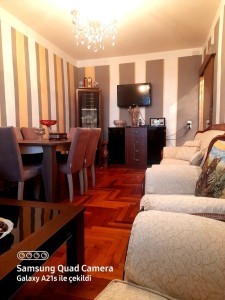 2 otaqlı köhnə tikili
