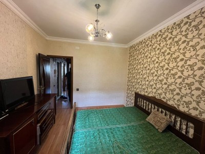 2 otaqlı köhnə tikili