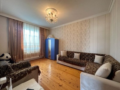 3 sqft həyət / bağ evi