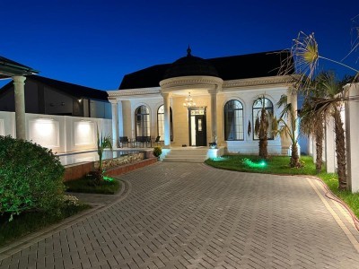 4 sqft həyət / bağ evi