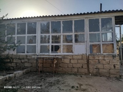 2 sot həyət / bağ evi