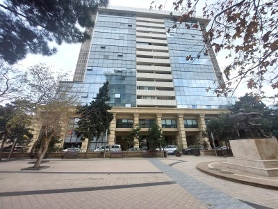 3 otaqlı köhnə tikili